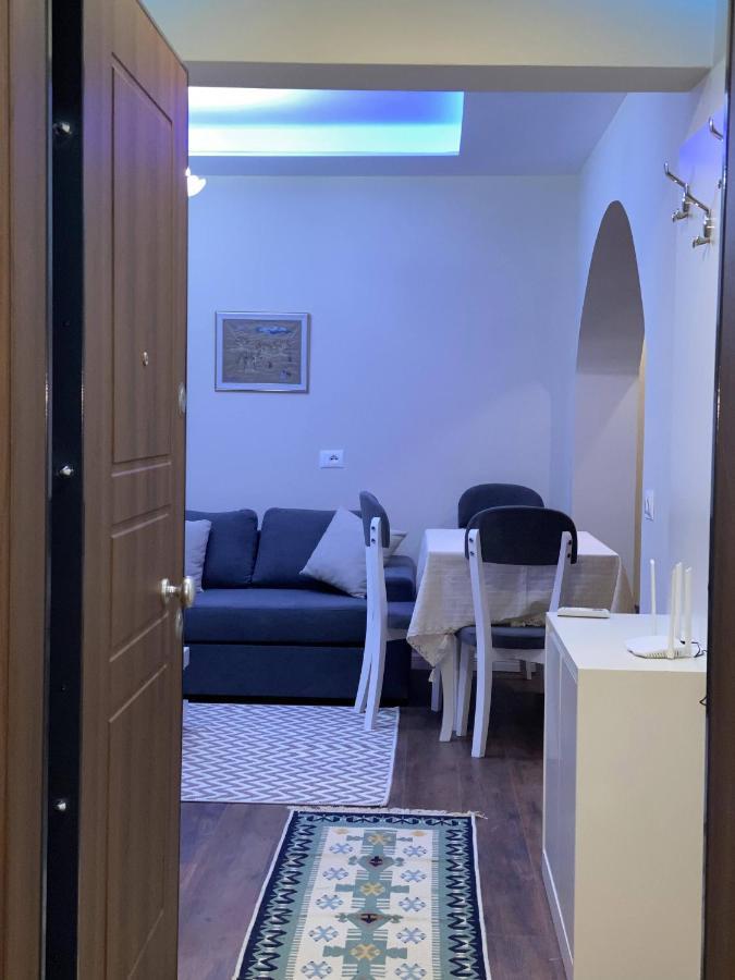 Komatas Modern Apartments In Bllok Area Tirana Exterior photo