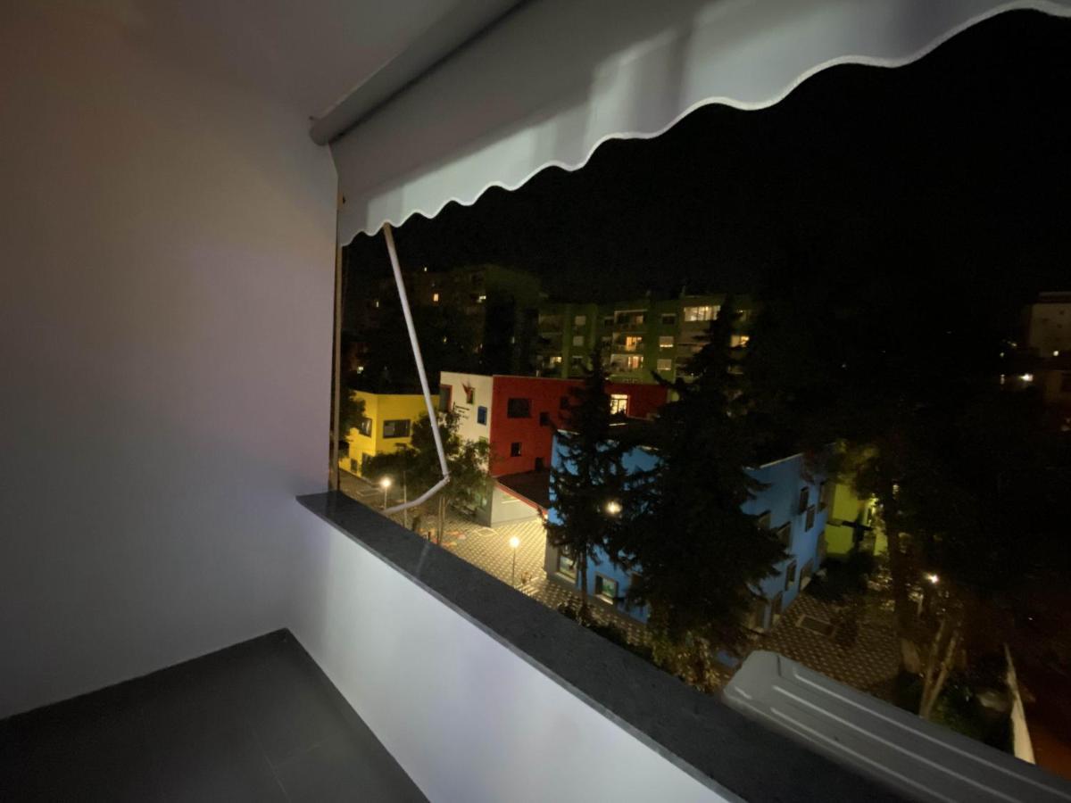Komatas Modern Apartments In Bllok Area Tirana Exterior photo